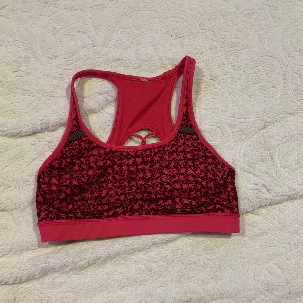 lululemon sports bra